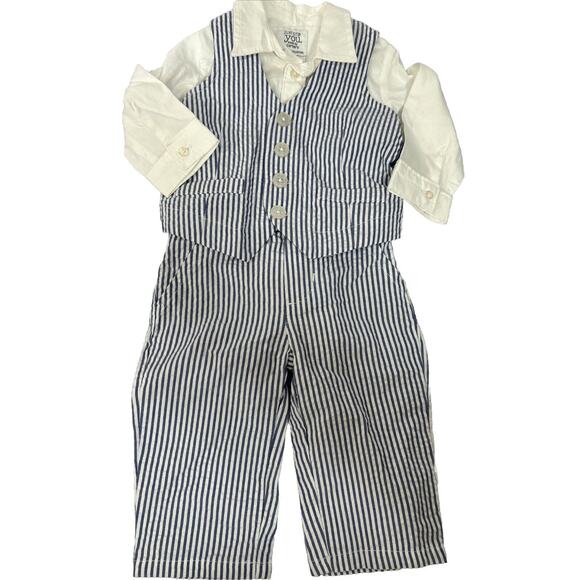Carters Infant Boys 6 Months Set 3 Piece Shirt Vest Pants Seersucker Blue White - Picture 1 of 8